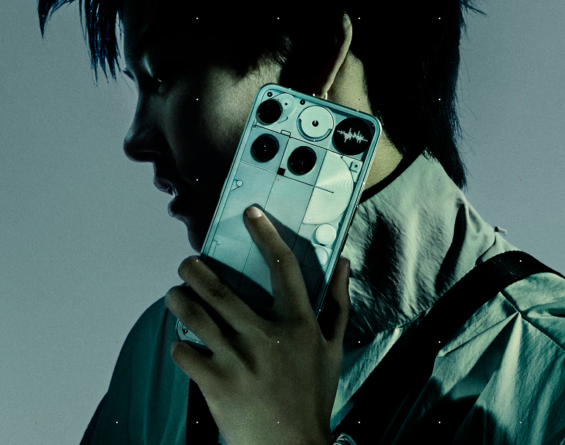 Nothing Phone 3 – Redefining the Flagship with Unconventional Flair